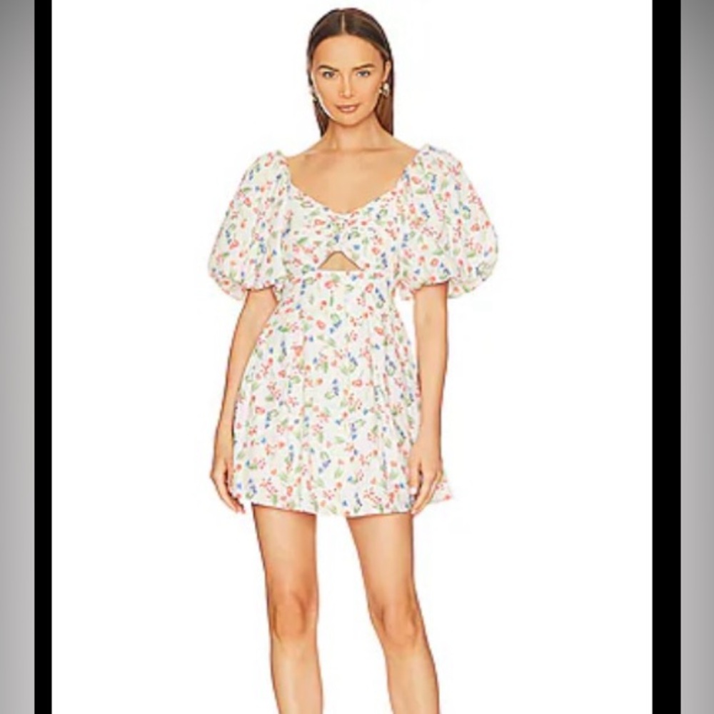 ASTR the label Women's Serilda Red Multi Floral Puff-Sleeve Mini Dress Size M